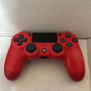 PlayStation 4 and the 2 controllers